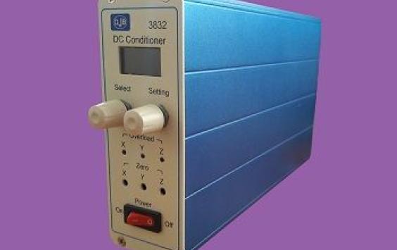 A shot of a grey-blue mems signal conditioner