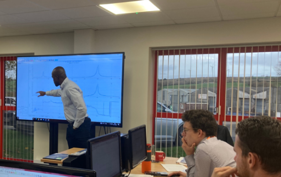  Omoruyi Onobhamiukor, presenting at Beran's introduction to rotating machinery vibration diagnostics course